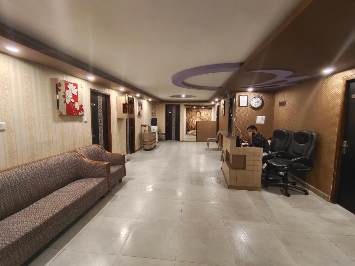 Magic Stays - Shimla Royale - Free Pickup From Railway Station Shimla Ngoại thất bức ảnh