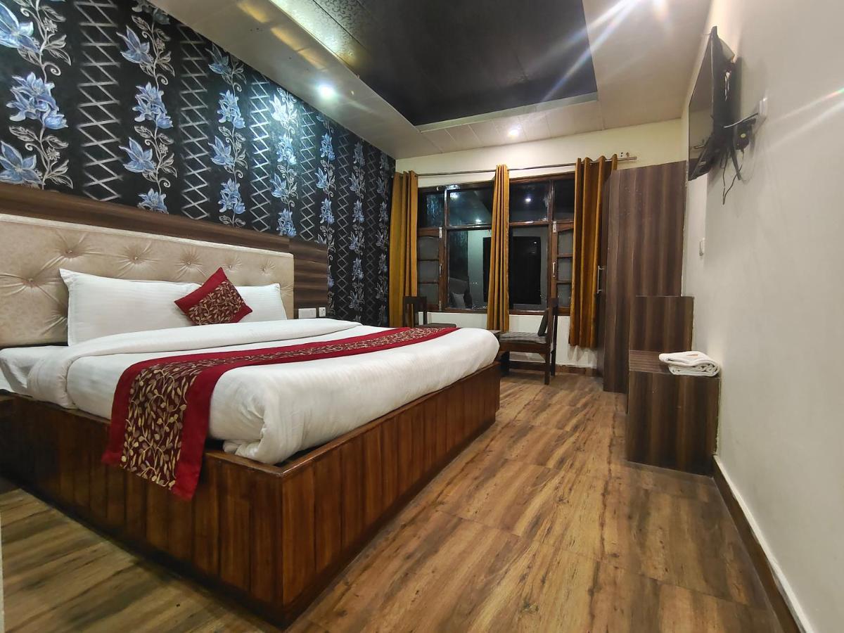 Magic Stays - Shimla Royale - Free Pickup From Railway Station Shimla Ngoại thất bức ảnh